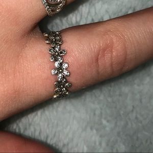 Pandora ring